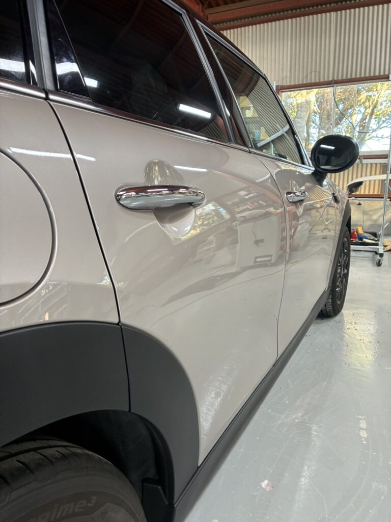 BMWミニ　リペア